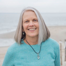 Identifying Anxiety How to Manage It with Elizabeth Cush Therapist Life Coach